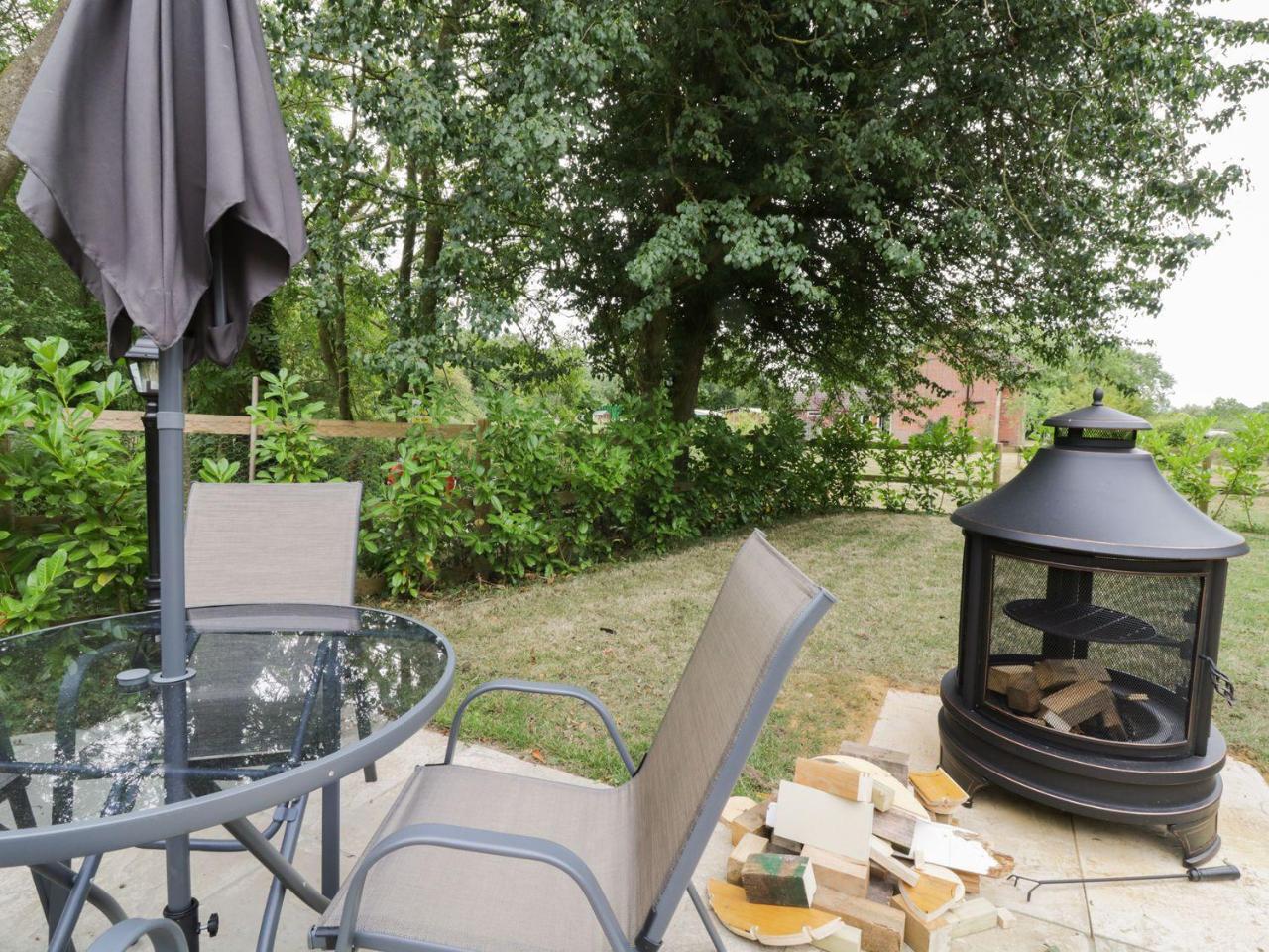 Acorn Lodge Saxmundham Ngoại thất bức ảnh